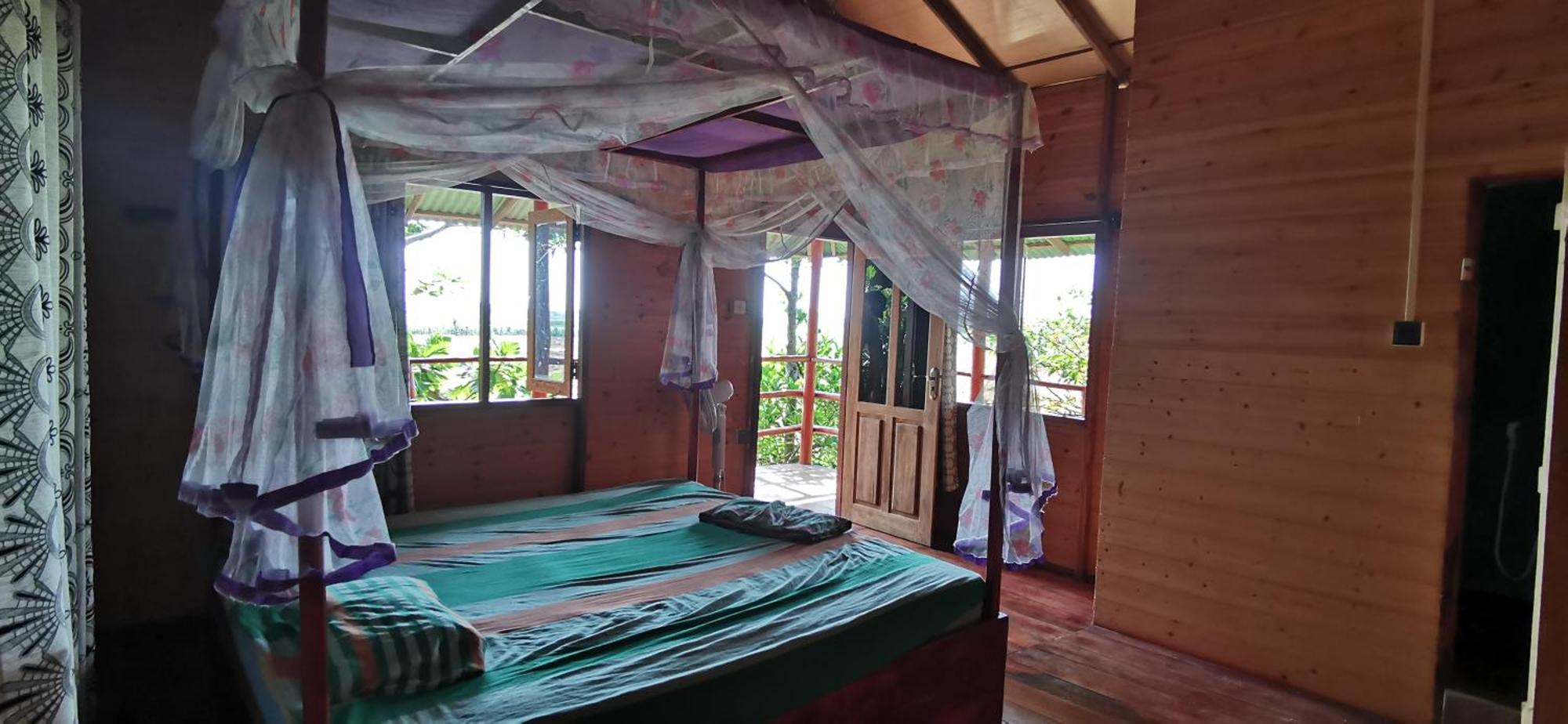 Lake Side View Cabana Tissamaharama Phòng bức ảnh